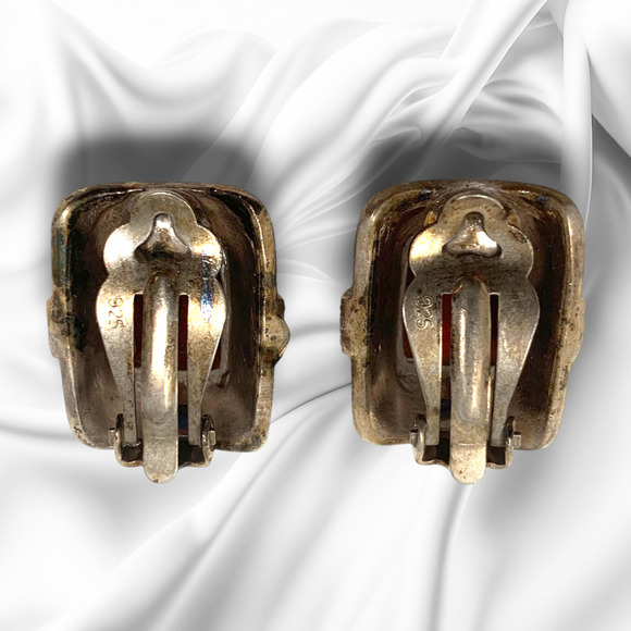 Vintage Art Deco Marcasite Silver 925 Emerald Cut Red Crystal Earrings Clip On - Picture 2 of 5